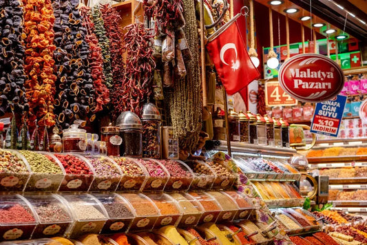 Navigating-Health-and-Nutrition-Choosing-the-Best-Bulk-Snack-Packs Straight Lane Store